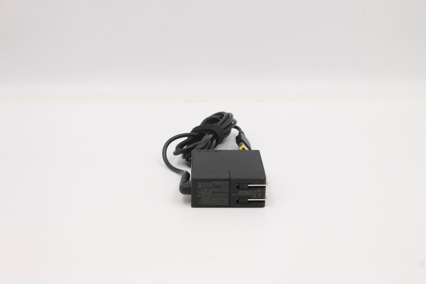 Lenovo Lenovo 65W Ac Travel Adapter W - 03X7429