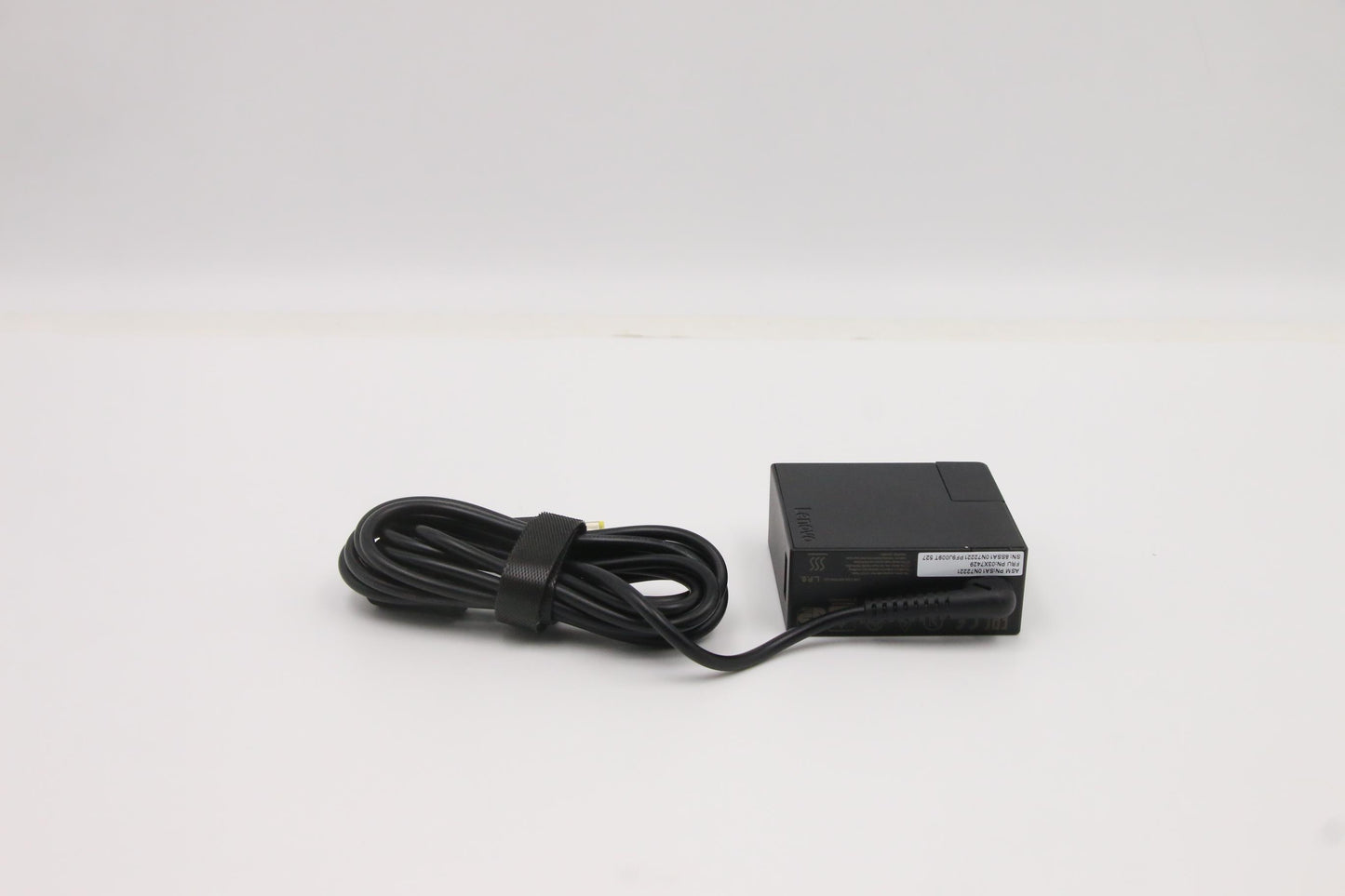 Lenovo Lenovo 65W Ac Travel Adapter W - 03X7429