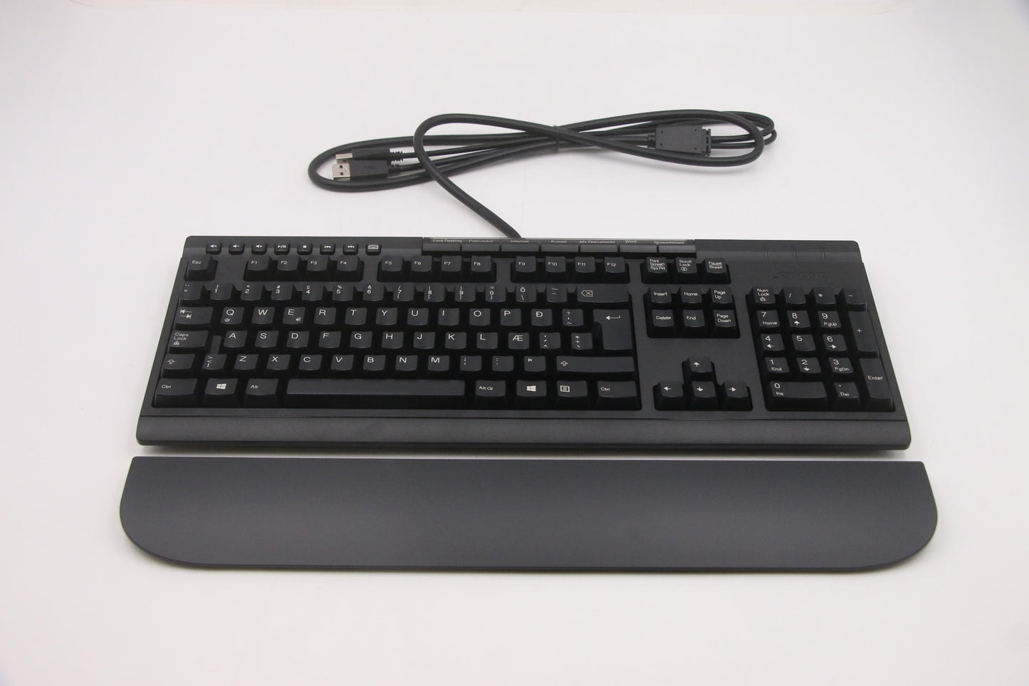 Lenovo Keyboard, External - 03X7632