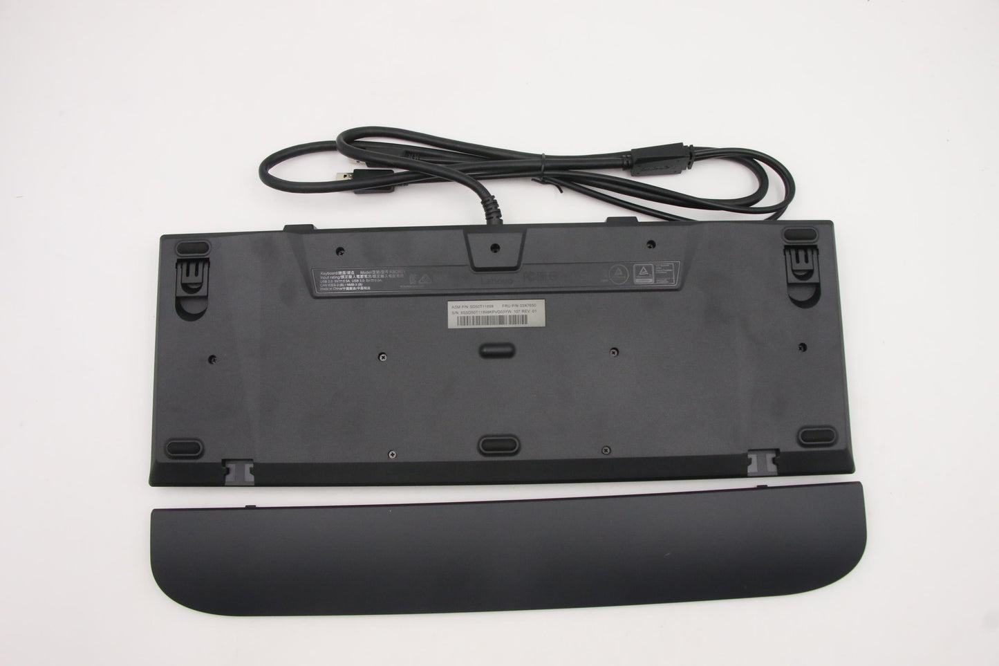 Lenovo Keyboard, External - 03X7650