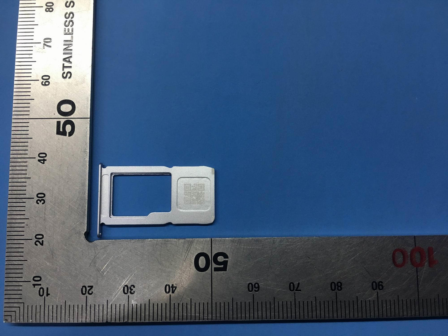 Lenovo Tb-J706F Sd Tray_Sl And*Hq2380 - 5M88C17563