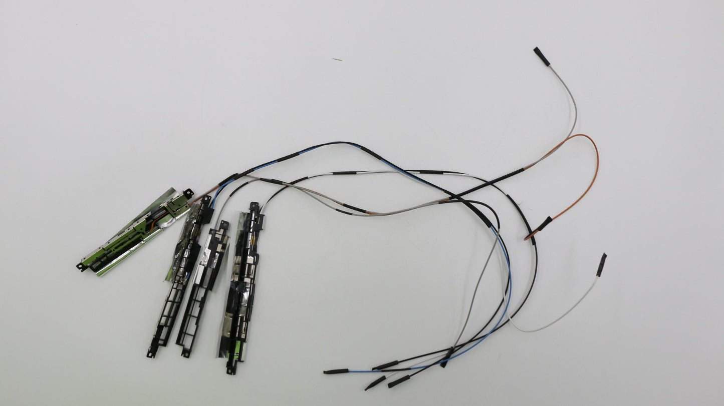 Lenovo An Antenna - 04W3325