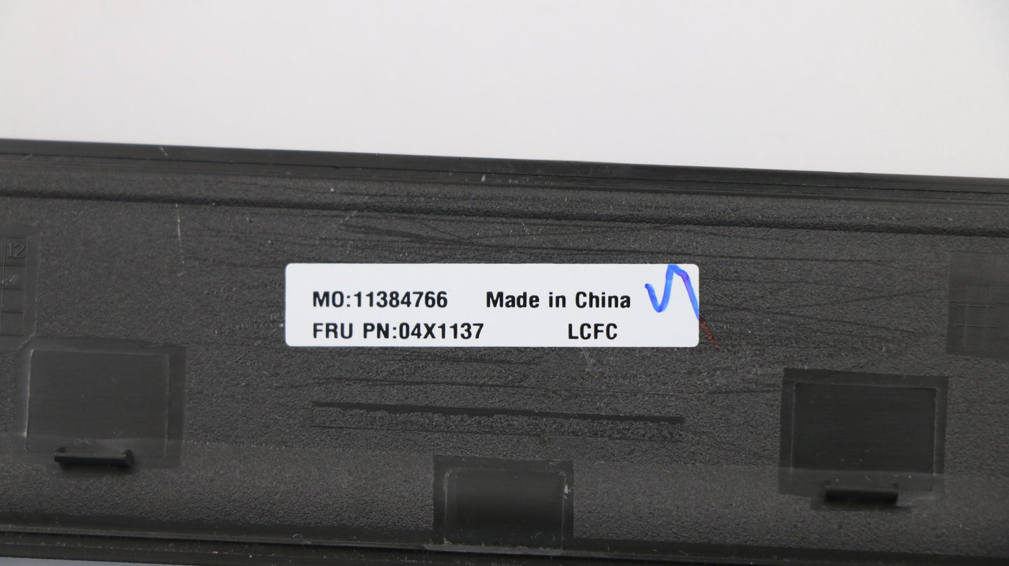 Lenovo Bz Bezels/Doors - 04X1137
