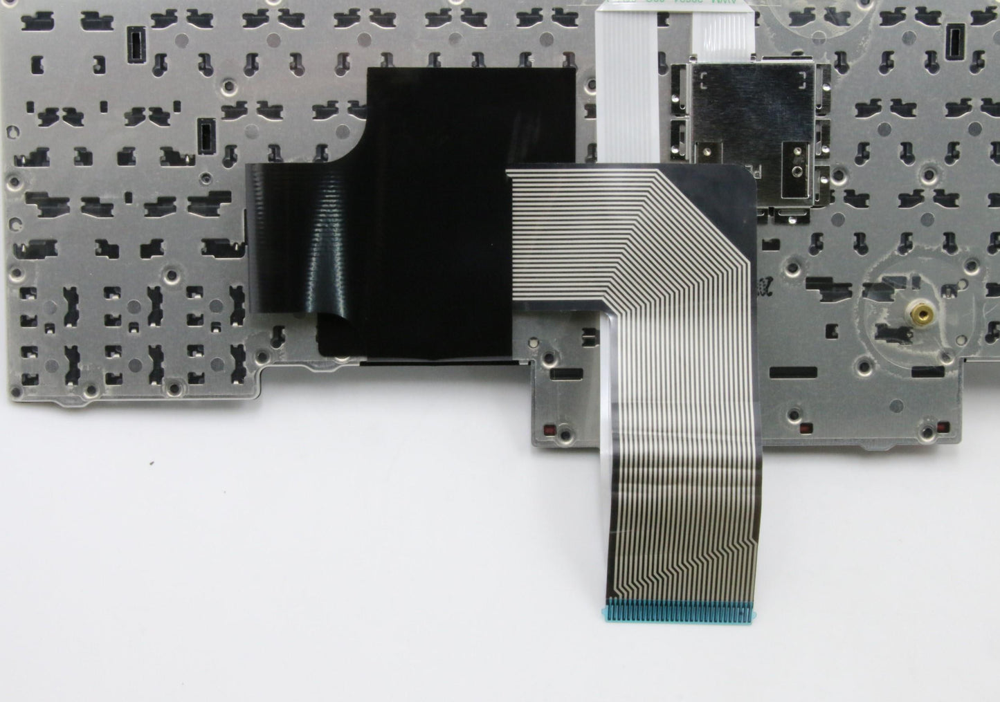 Lenovo Ki Keyboards Internal - 04Y0220