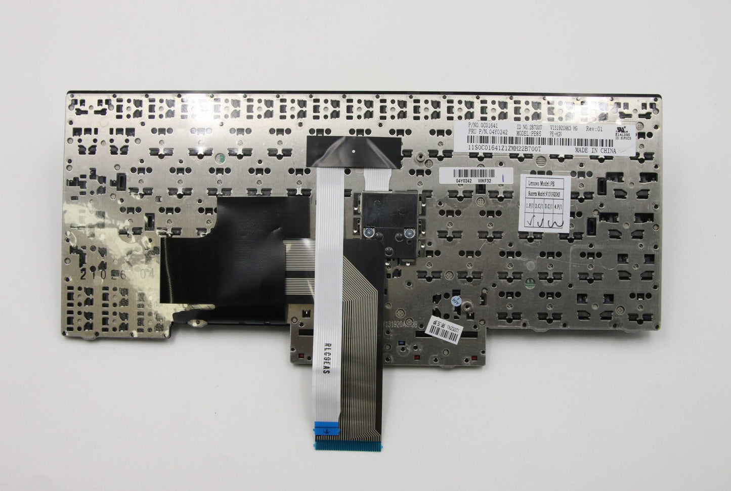 Lenovo Ki Keyboards Internal - 04Y0242