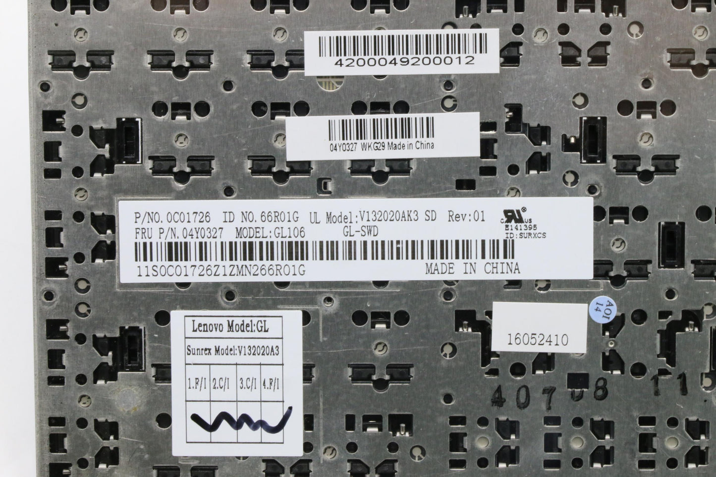 Lenovo Ki Keyboards Internal - 04Y0327