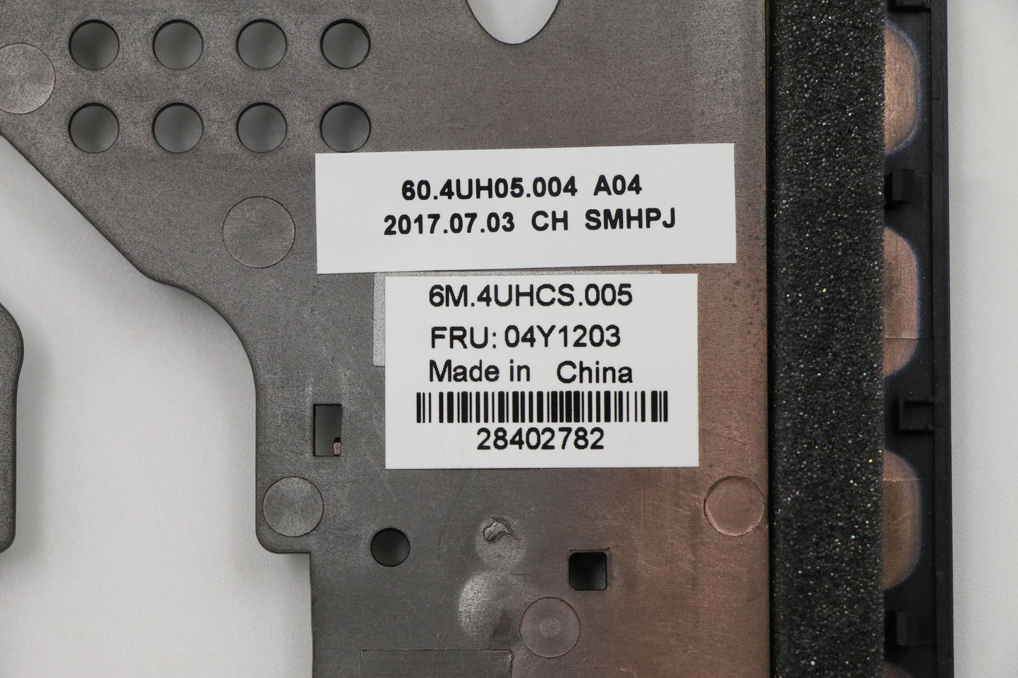 Lenovo Kp Kybd Bezels And Palmrests - 04Y1203