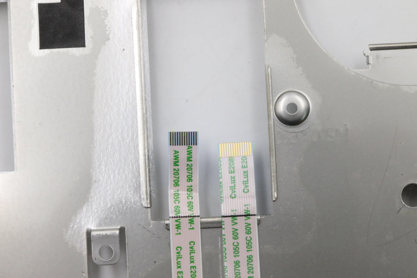 Lenovo Kp Kybd Bezels And Palmrests - 04Y1250