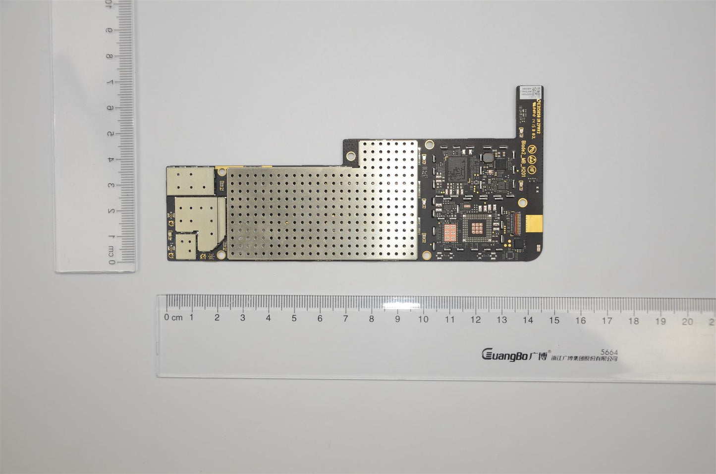 Lenovo Blade2-8A Row Mb Lte+2G+ - 5B29A6N2CP