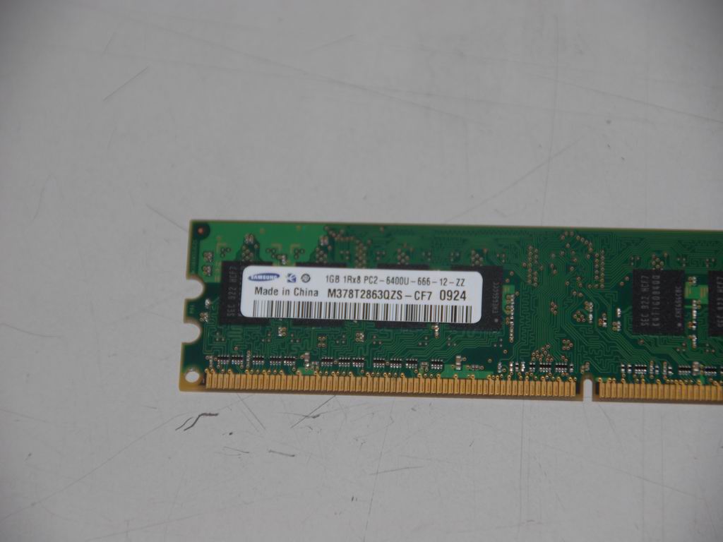 Lenovo Ddrii 1G M378T2863Qzs-Cf7 800 - 1006338