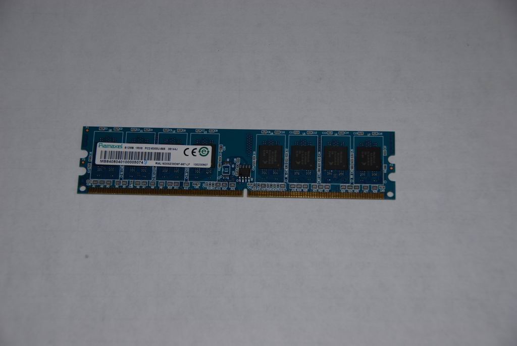 Lenovo Ddrii 512M Qim R B2Hyb18T512F- - 1005564