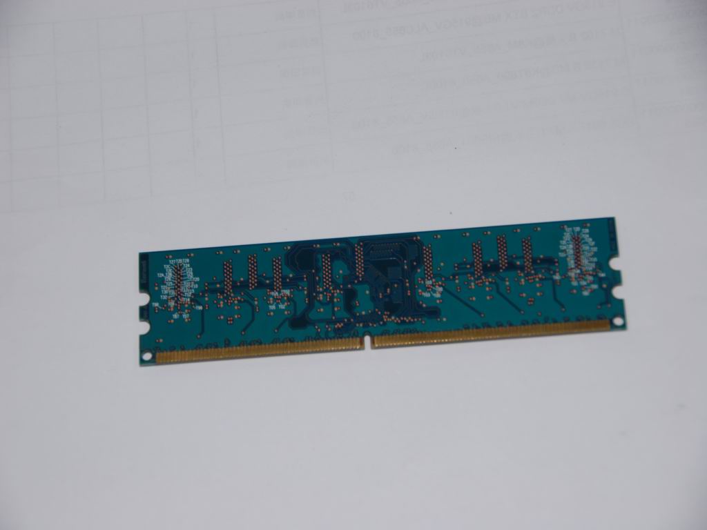Lenovo Mic R D9Jvw 1Gb/Ddrii667 Ram(R - 1005918