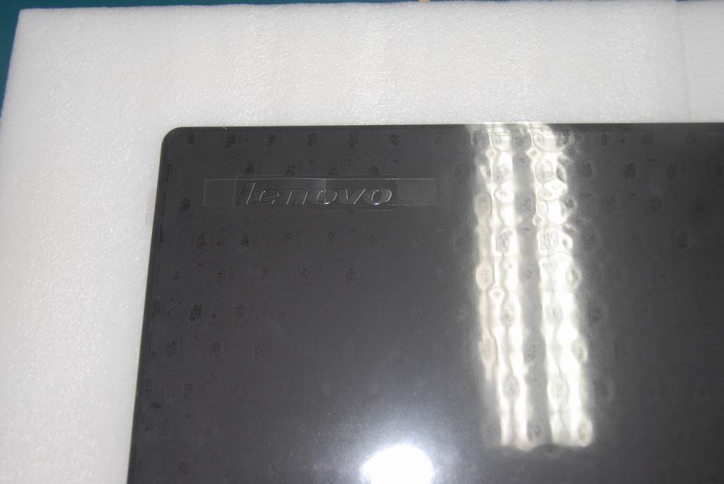 Lenovo 31036622 Cover Kiwb3 Lcd Assembly W/Log