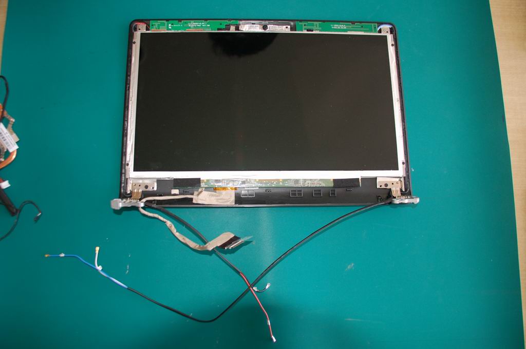 Lenovo 31038860 Cover Ll1 Lcd Assembly