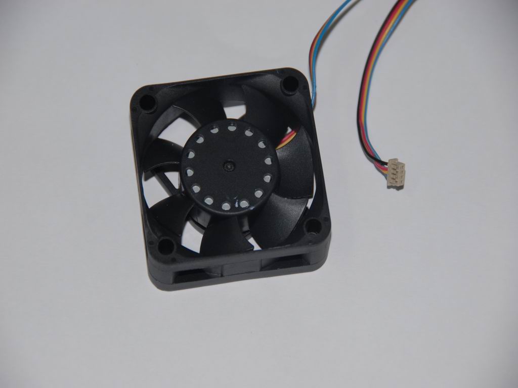 Lenovo 31038816 Fan Tahiti Chassis