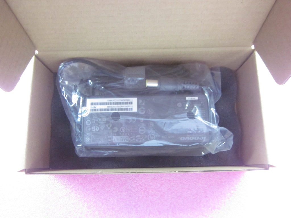 Lenovo Adapter - 45N0310