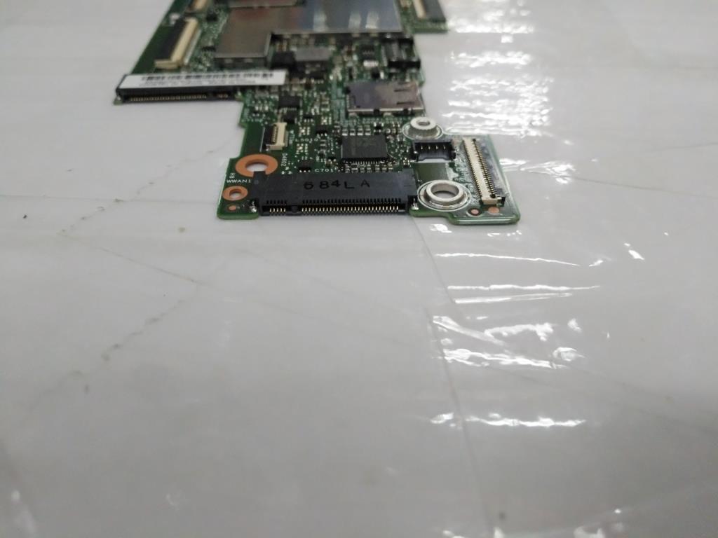 Lenovo Nok,7Y57,8Gb,Wwan,Wig,Amt,Ytpm - 01AW766