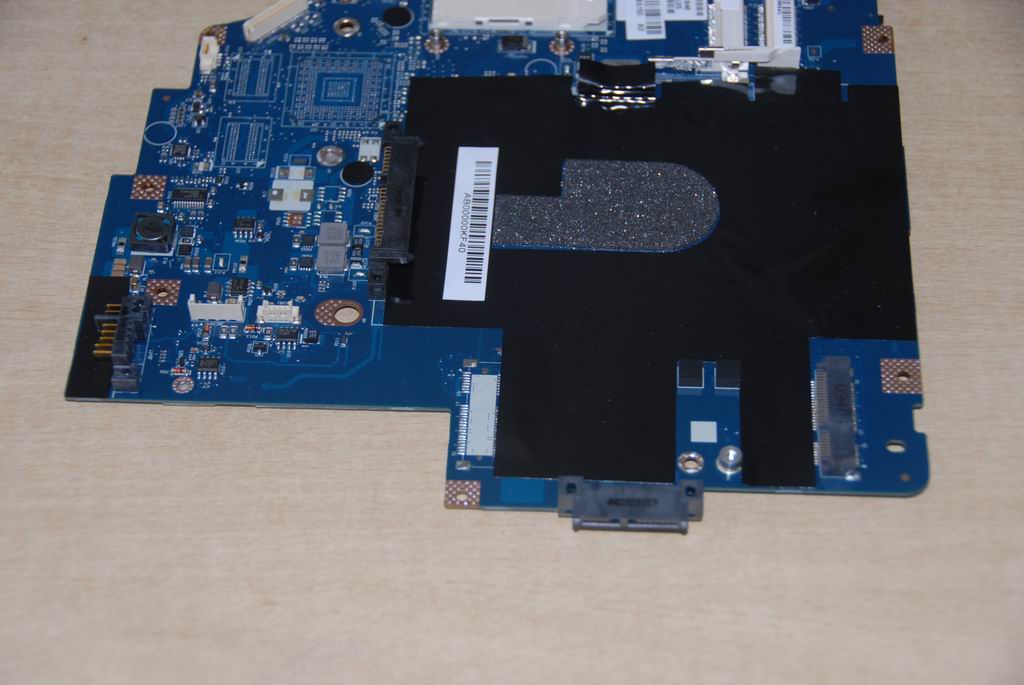 Lenovo Mb Assembly Niwe2 10/100 Uma-1 - 11011892