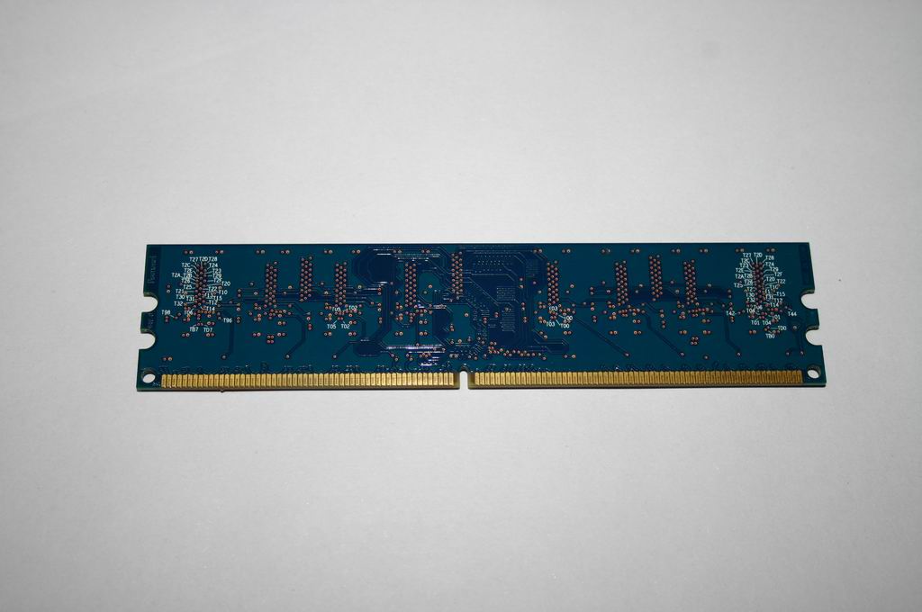 Lenovo Ddrii 512M Qim R Hyb18T512-3S - 1004622