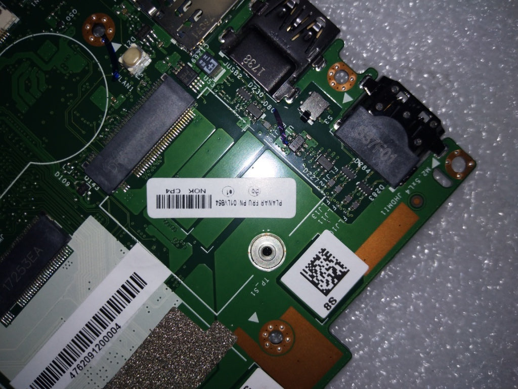 Lenovo Nok,I5-6300,4Gb,Vpro,Amt,Tpm - 01LV854