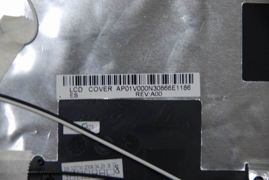 Lenovo Itg31 Lcd Cover W/2Ant-Black A - 31034250