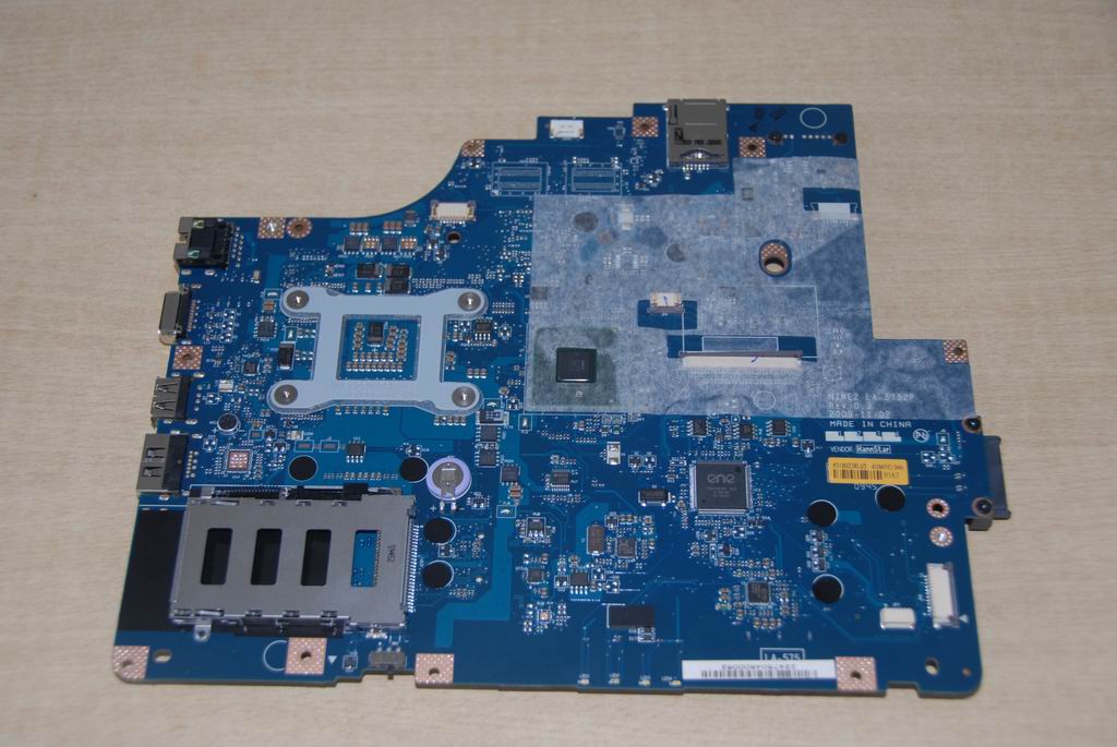 Lenovo Mb Assembly Niwe2 10/100 Uma-1 - 11011892