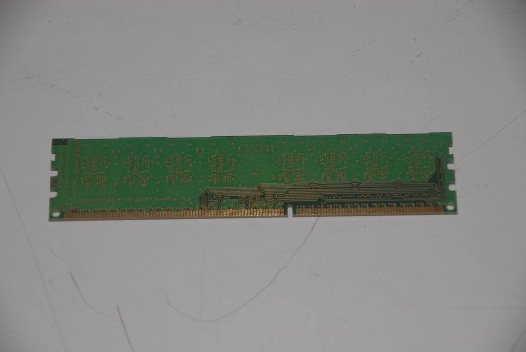 Lenovo Ddriii Mt8Jtf12864Az-1G4F1 1G - 1006140