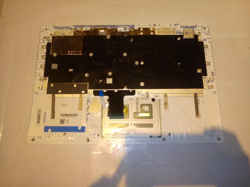 Lenovo Up Assembly W/Kb Nbl Wt Yog Us - 5CB0L67166