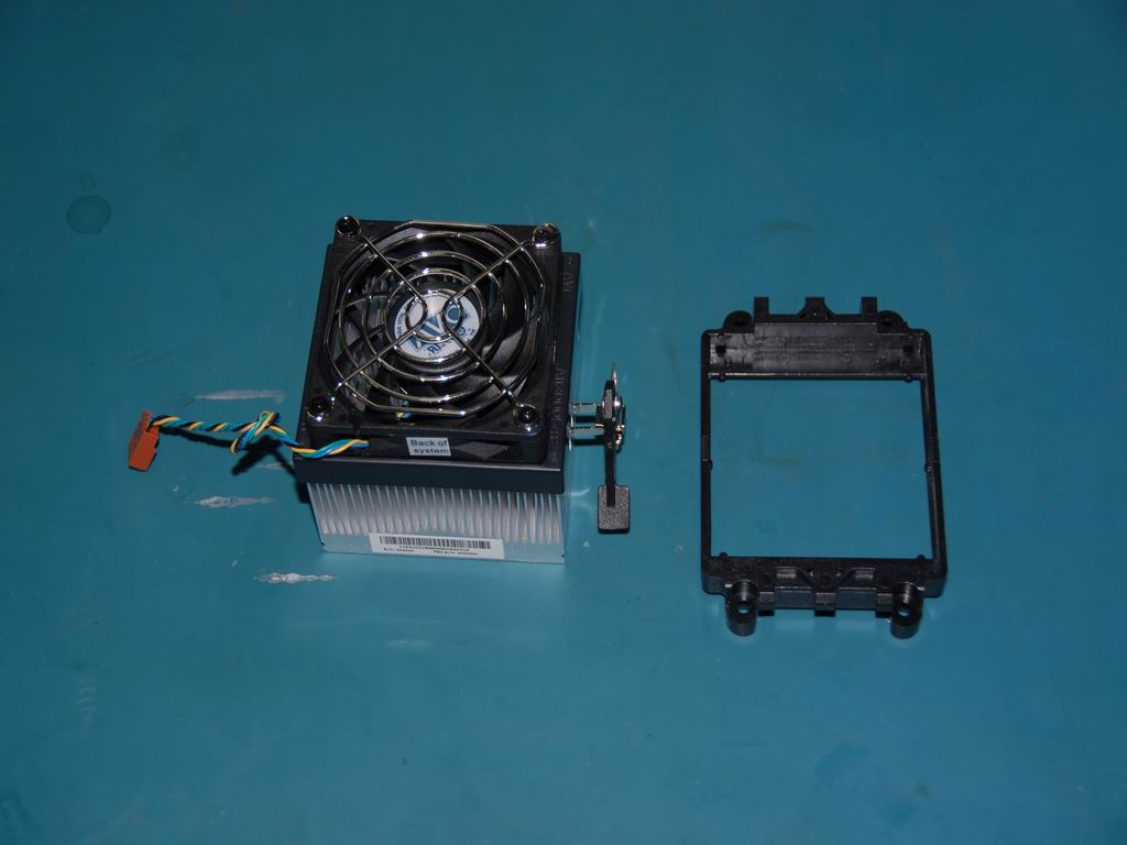 Lenovo 31031996 Cooler Avc Z7Uh00C009 89/4P/Am