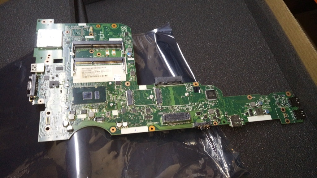 Lenovo Pl System Boards - 00UR710