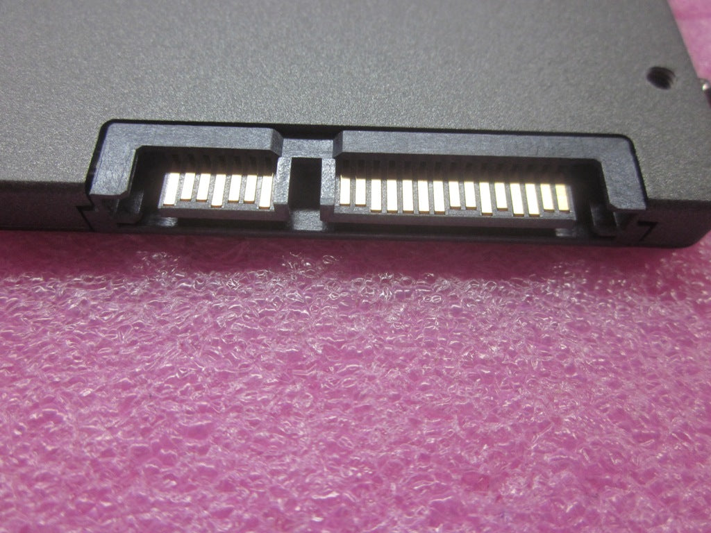 Lenovo Solid State Drives - 04Y2131