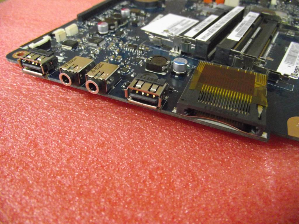 Lenovo Replacement Part - 11013761