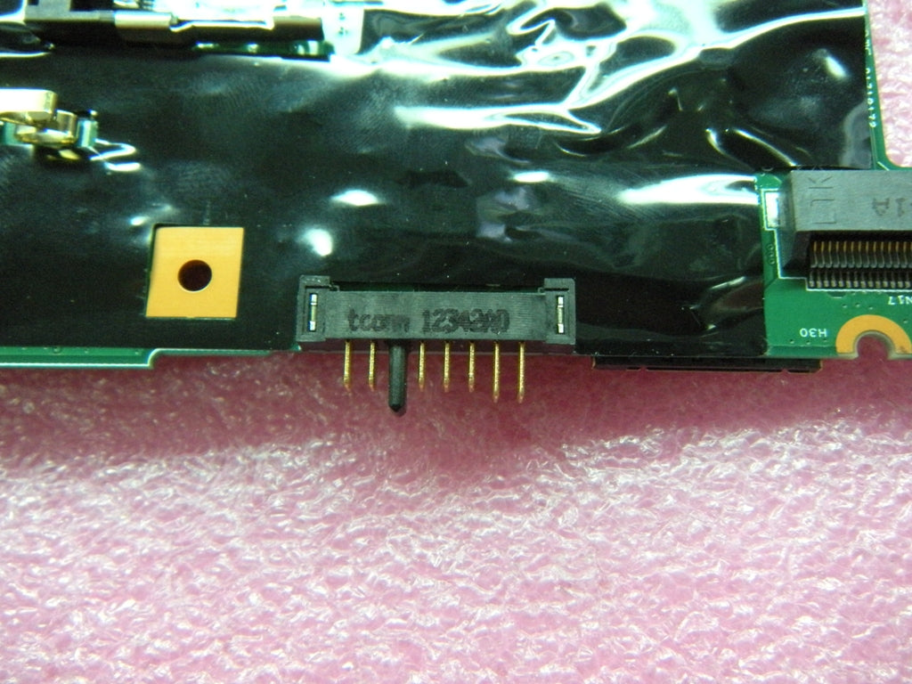 Lenovo Motherboard - 04X1511