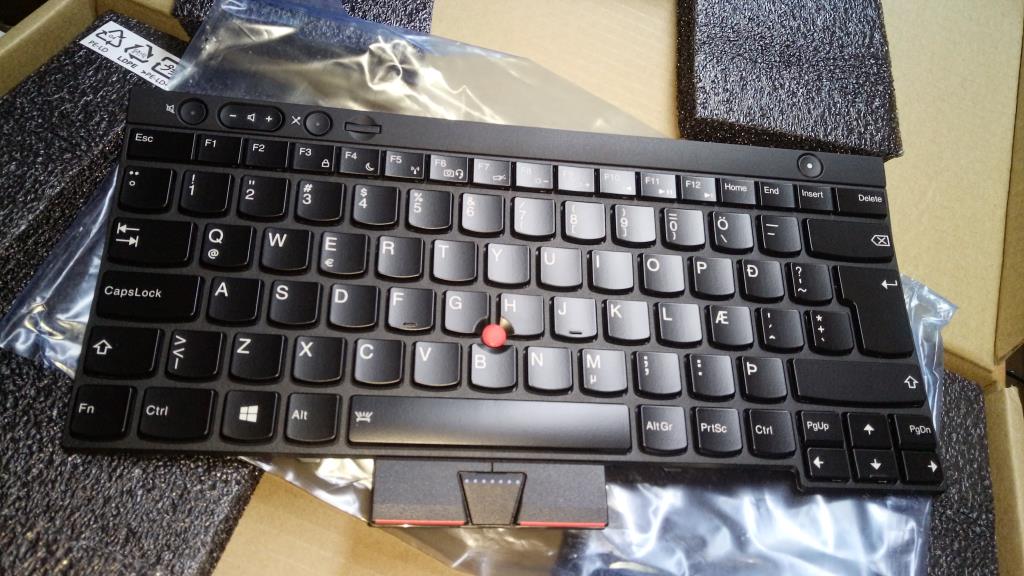Lenovo Keyboards Internal - 04X1369