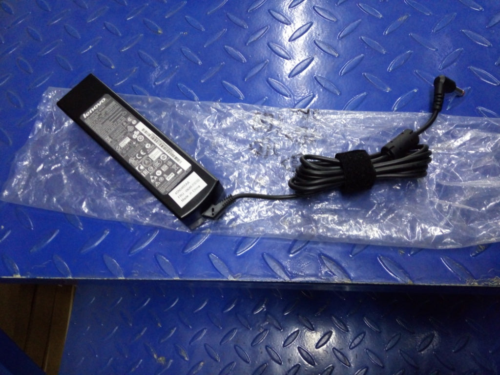 Lenovo (45N0459) IPG Delta New3C 36200397 FRU AC Adapter