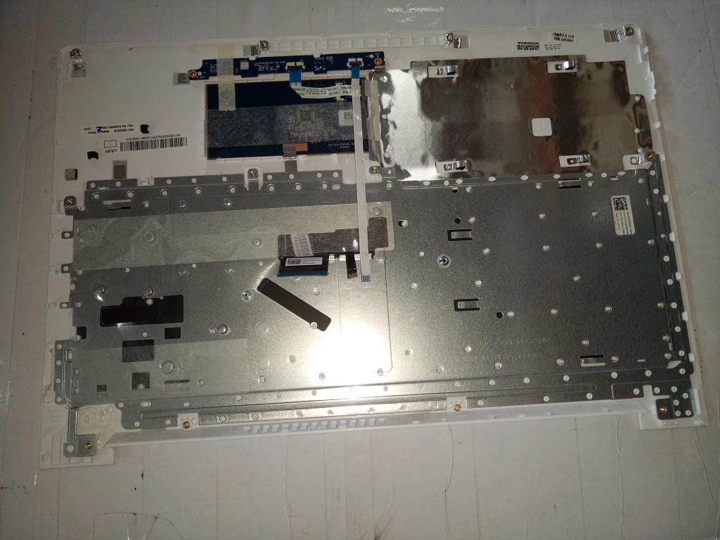 Lenovo Logic Upper Assembly Bl Wht Ge - 5CB0M31130