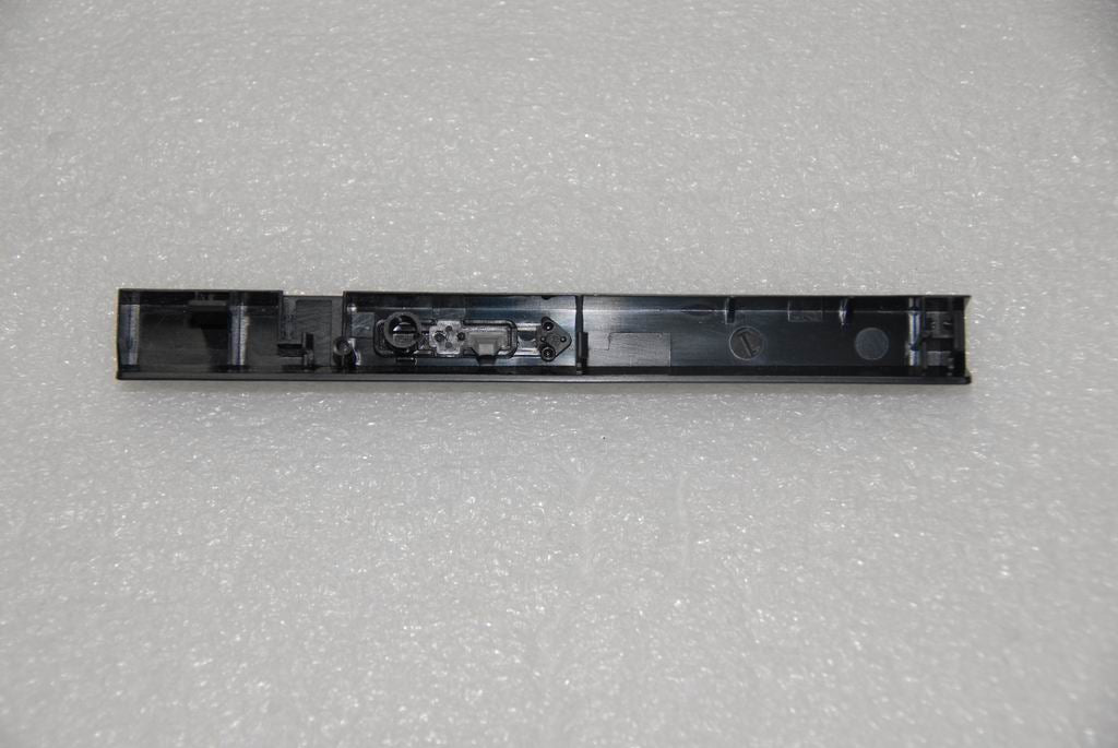 Lenovo 31034660 Bezel Rambo Tray-In Y530 13Gnm