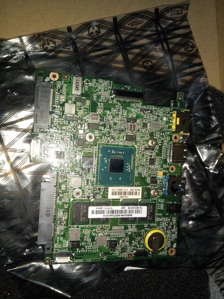 Lenovo Mb - 5B20G39158