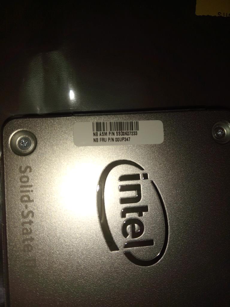 Lenovo Sd Solid State Drives - 00UP347