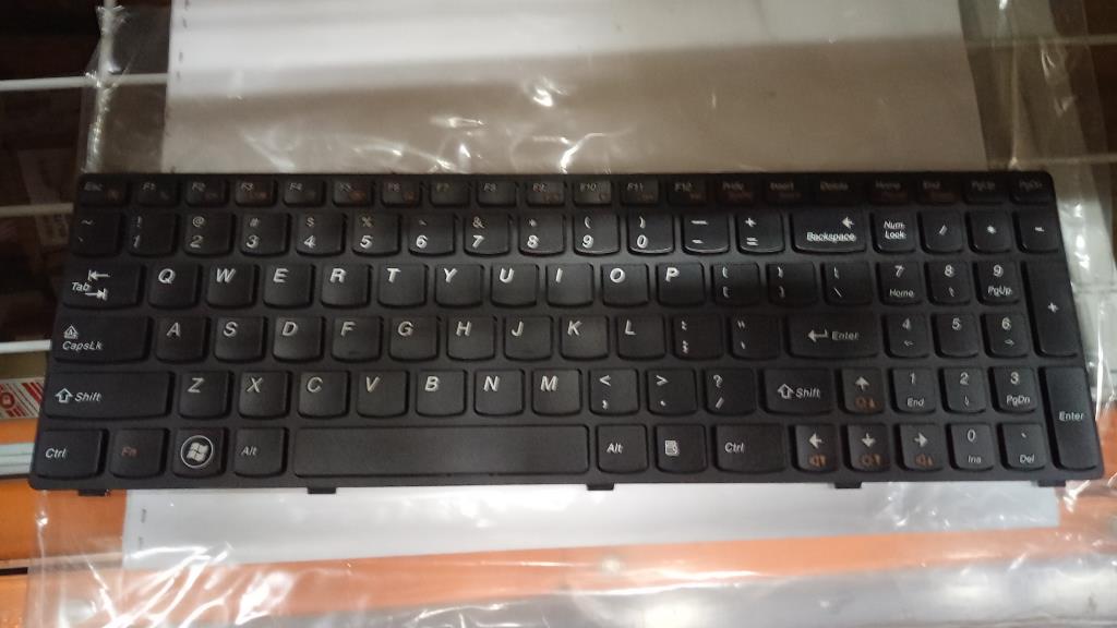 Lenovo Kb Keyboards External - 25201816
