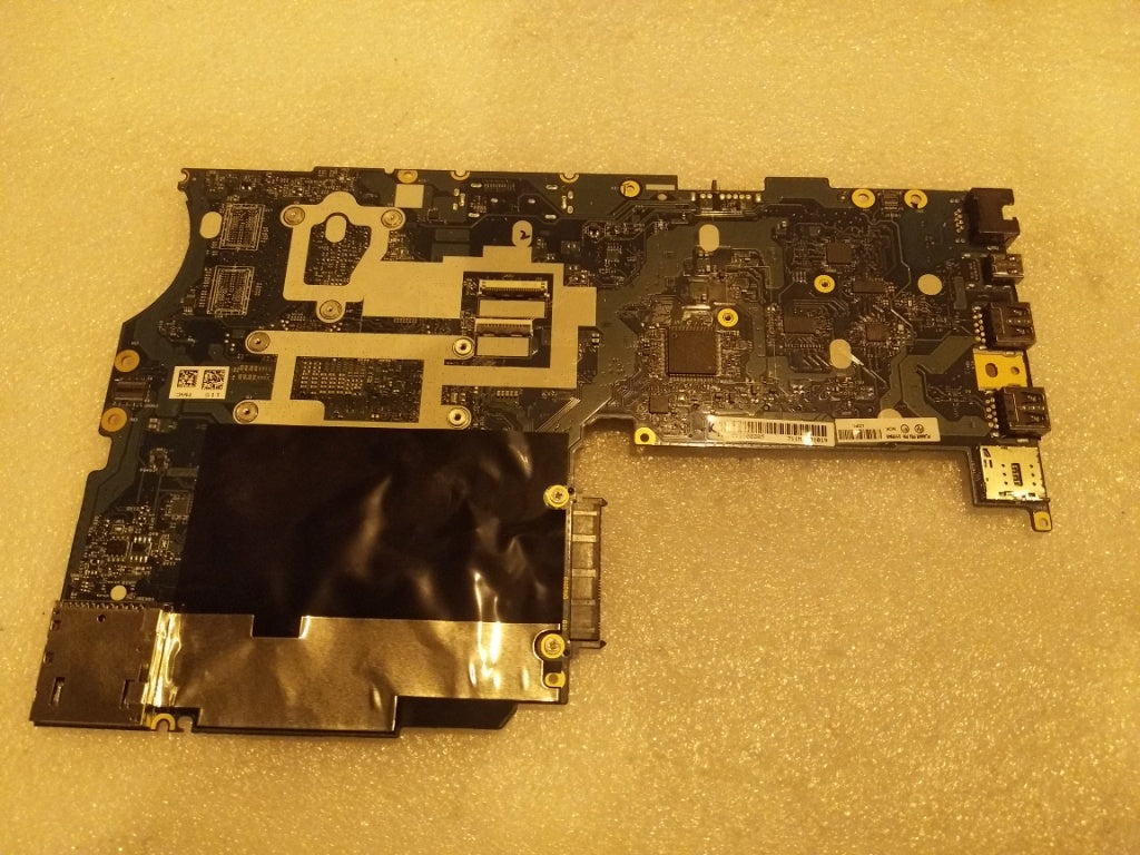 Lenovo Mb Mbi56300Uumanokyamtytpmdtpm - 01YR949