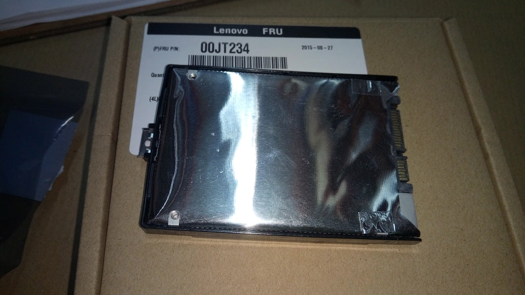 Lenovo Sd Solid State Drives - 00JT234