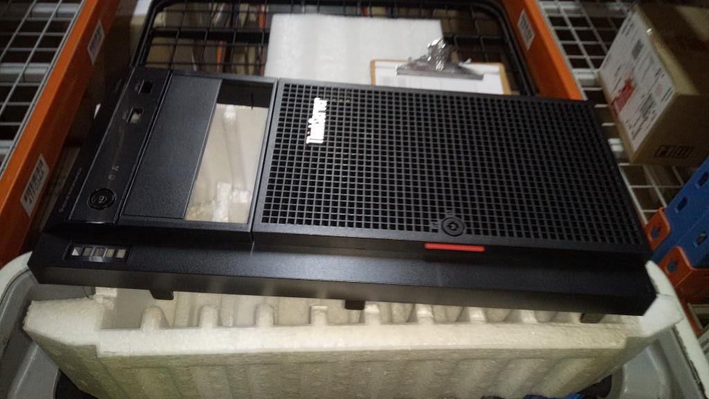 Lenovo Bz Bezels/Doors - 03T8116