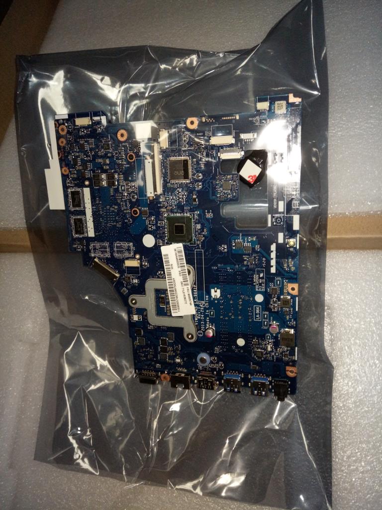 Lenovo Mb - 90005749