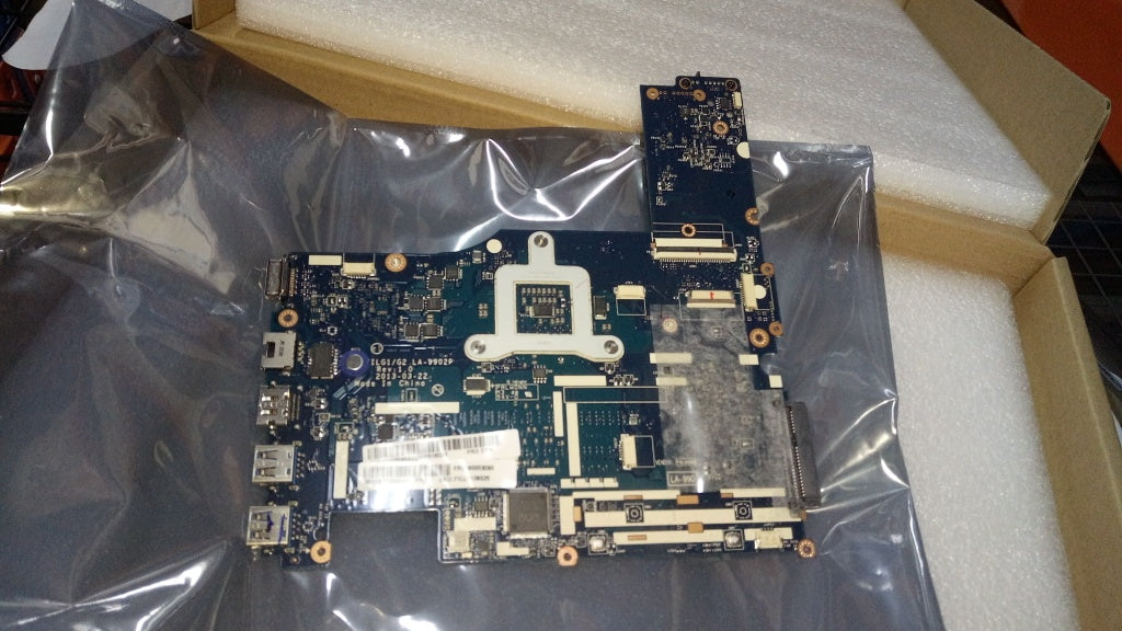 Lenovo Mainboard Uma Hm76 Ts Hdmi - 90003090