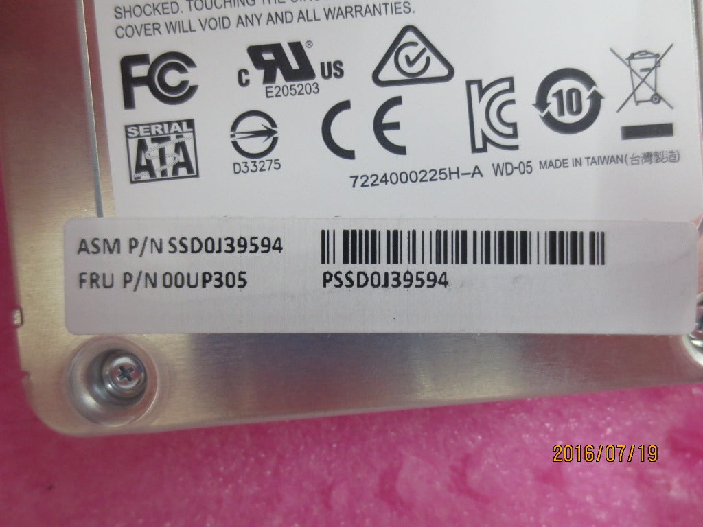 Lenovo Sd Solid State Drives - 00UP305