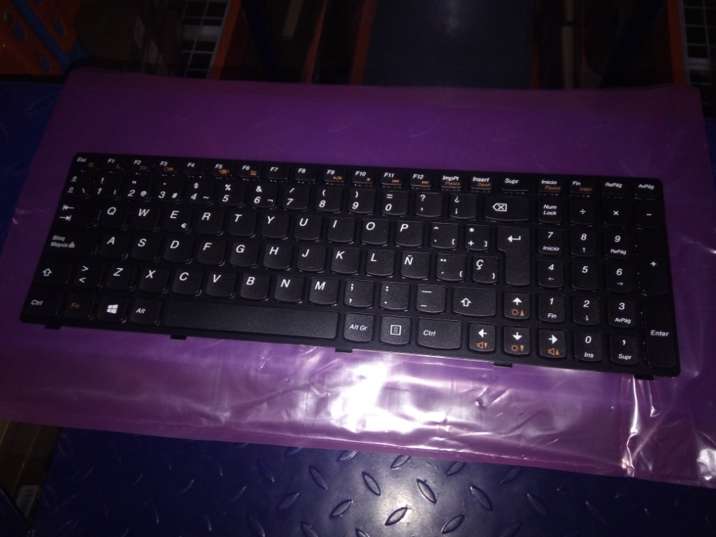 Lenovo Kb Keyboards External - 25209755