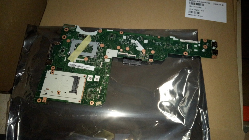 Lenovo Pl System Boards - 00UR708