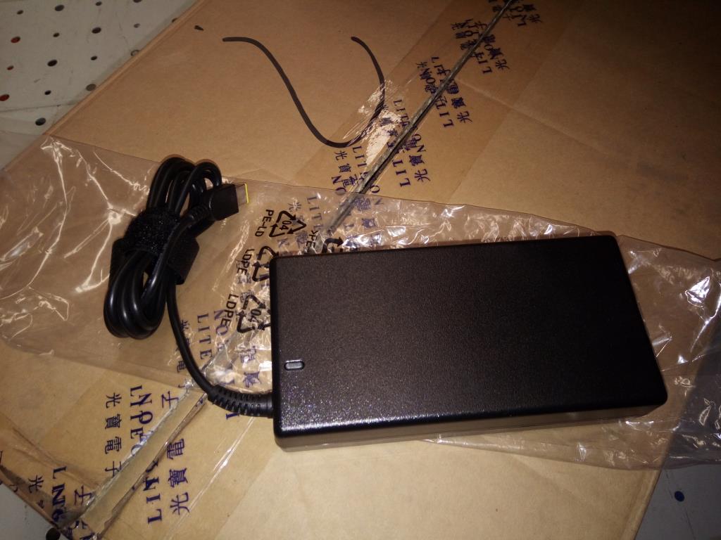 Lenovo Ac Adapter - 54Y8968