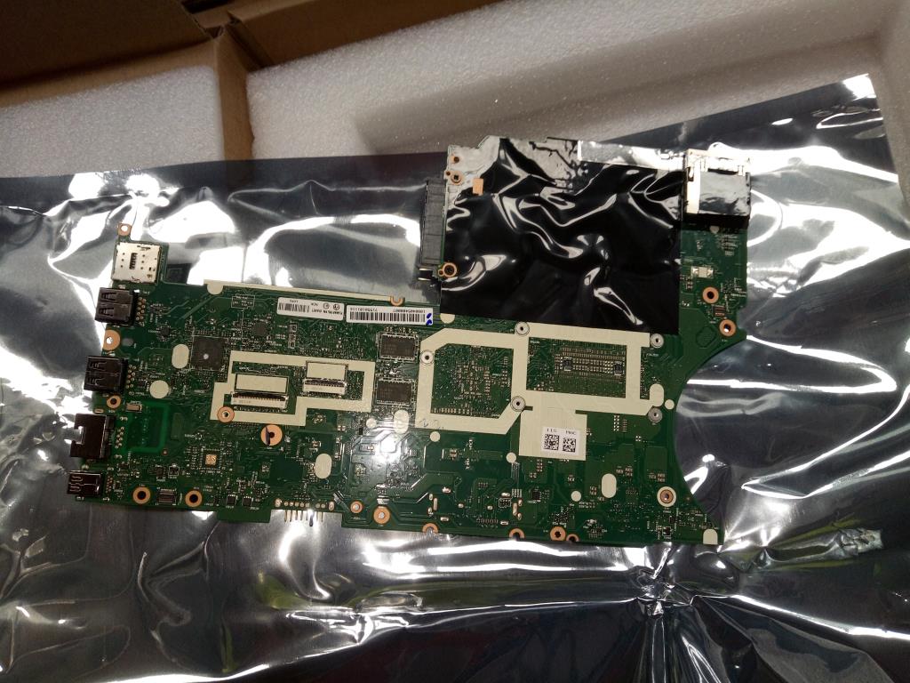 Lenovo Pl System Boards - 01AV877